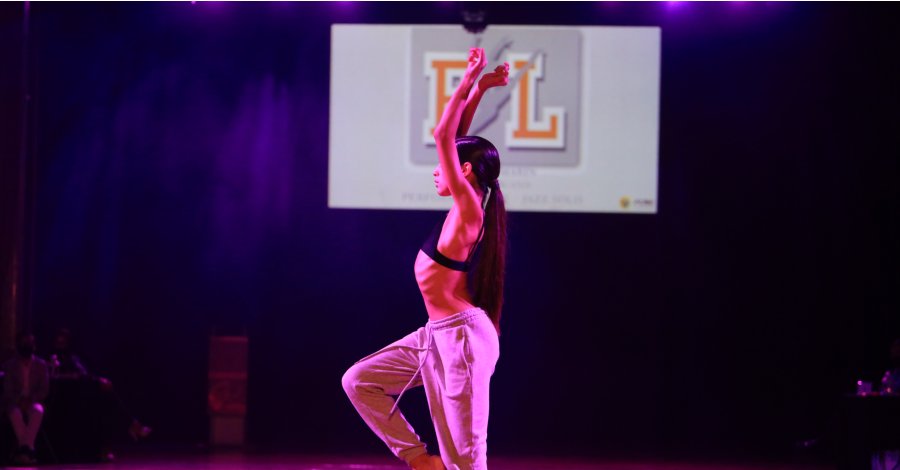 Participaci Violeta Marin al Casino lAliana del Poblenou